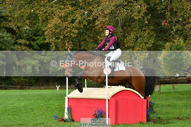 251025A-095806-15502 - D-328-Julia.Knight-Jones