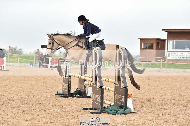 240331A-110648-00619 - 90cm First Round