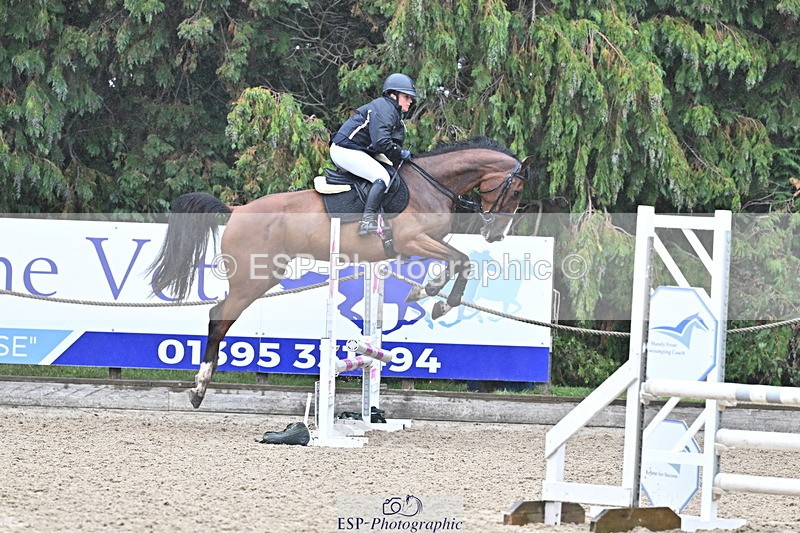 250830A-134527-06236 - Cls 22 95cm Amateur Quali