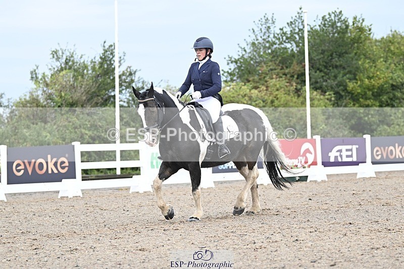 250907-105836-06438 - 082-Samantha.FussellDai.The.Pied