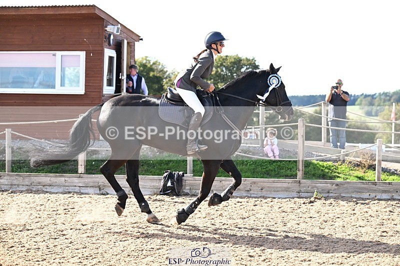 261004-150459-05688 - Saddle Presentation