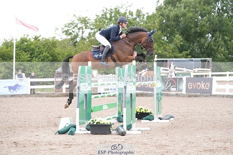 250720-091436-18098 - Cls16, 1 Star Silver Tour Accumulator