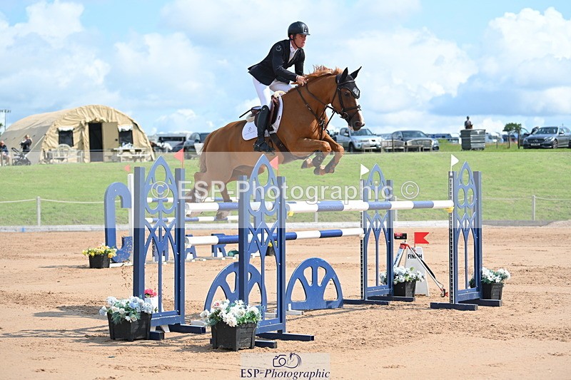 230721A-104936-05453 - Cls 6, 2 Star Medium 1.35m