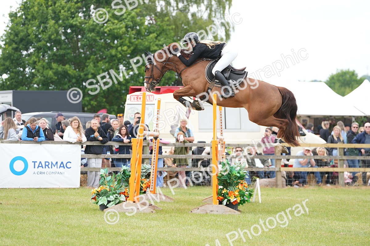 SBM_06420 - Class 202 - National 1.40m Open