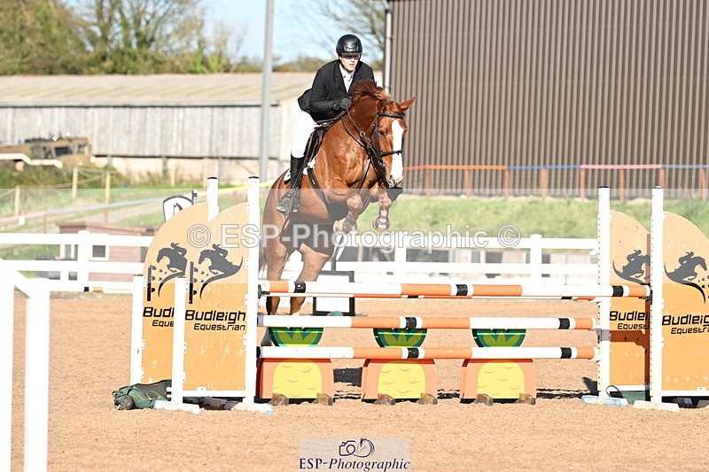 241026A-150137-01428 - SAT Cls 16-18 Children on Horses