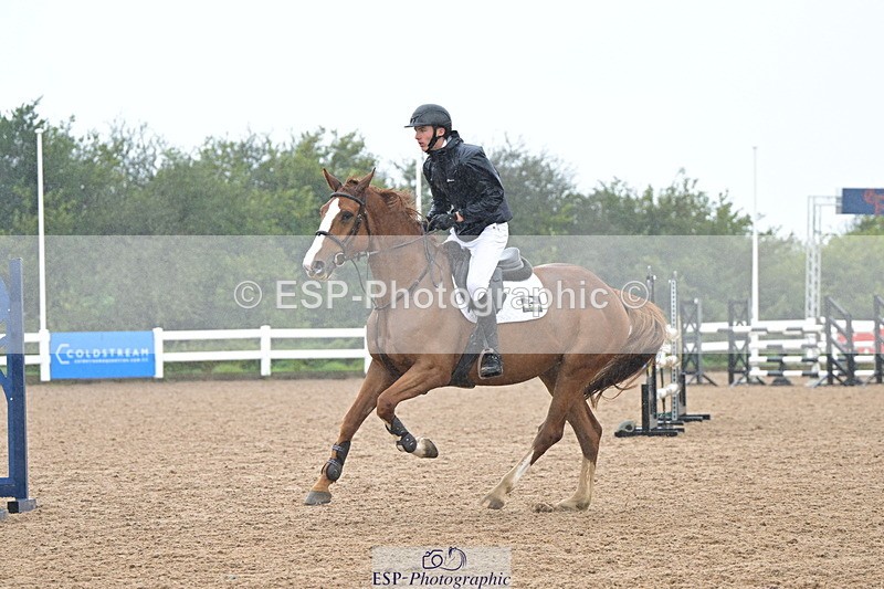 240925A-131227-00789 - Cls 4 Newcomers and 1.10m Open