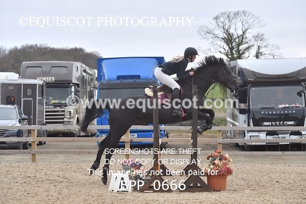 BPP_0666 - CLASS 4 Senior BritiNovice/ 90cm Open