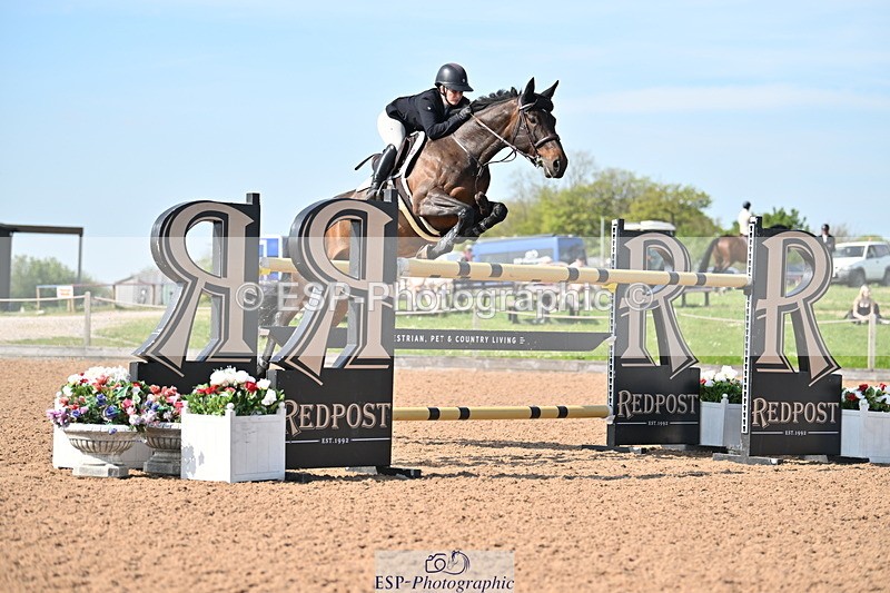 240510A-163500-09208 - Cls 24 National 1.40m Open