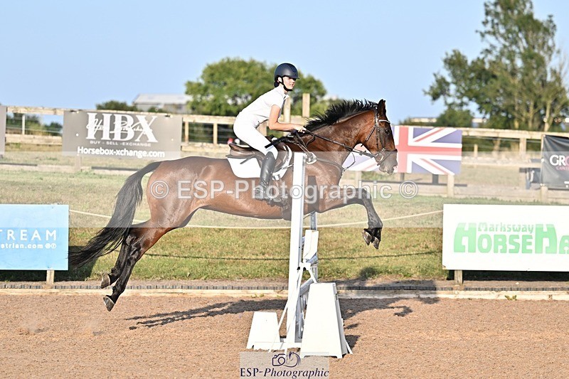 250812-191246-00540 - 1m and 1.10m