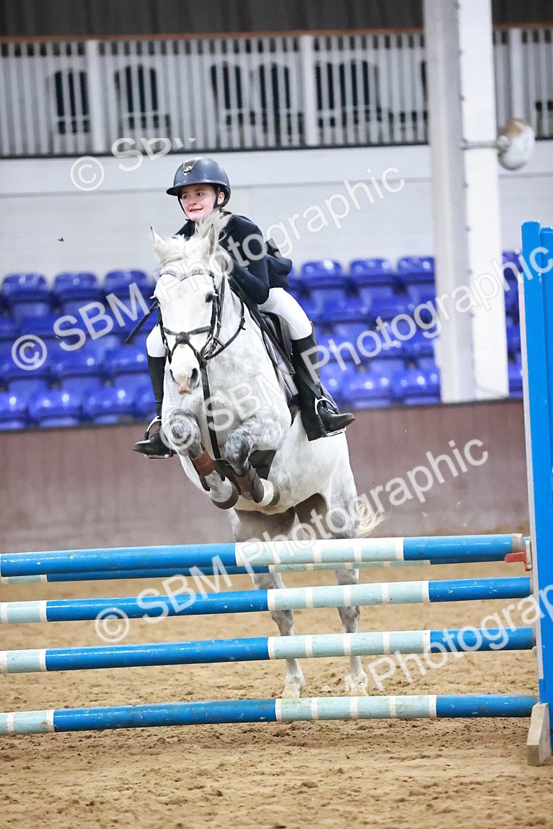 SBM_001713 - Class 9 - Pony Intro 75cm