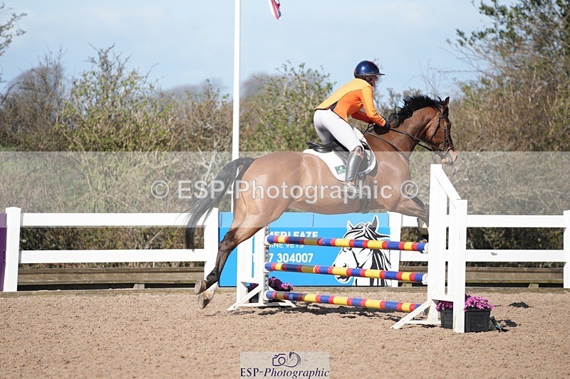 250329-103044-03650 - Cls 20 British Novice and 90cm