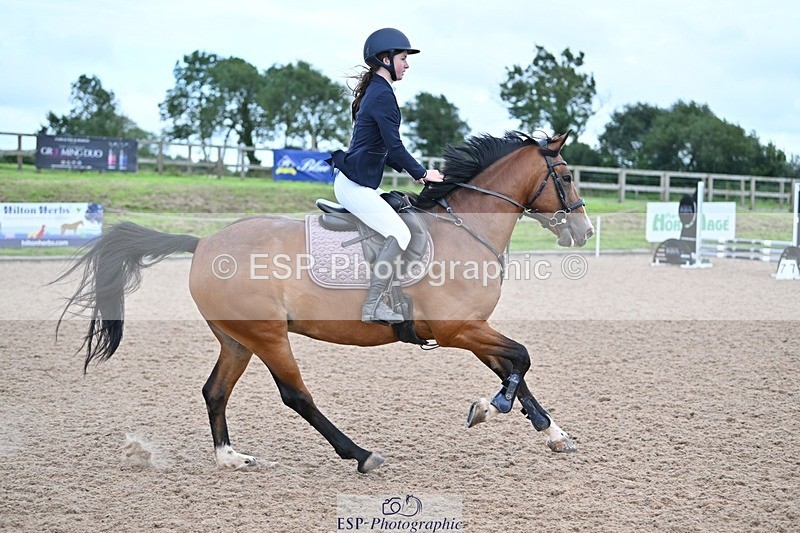 240813-170616-00382 - Classes 3A&B & 4 70cm