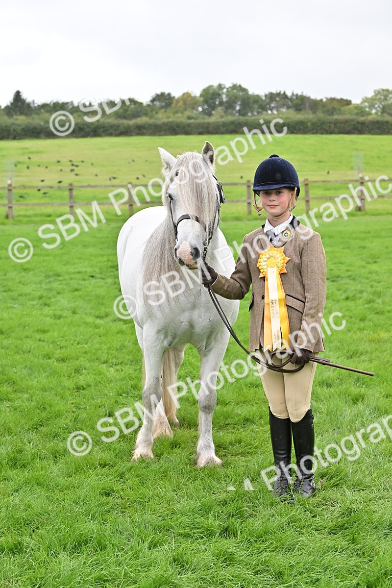 SBM_68637 - S42 - Junior Handler 9-12 Years