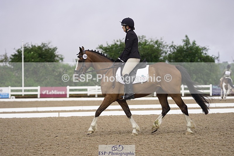 230708A-090824-00042 - Intro C