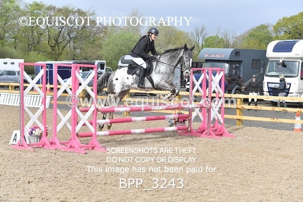 BPP_3243 - CLASS 13 SUN 0.85m Amateur Championship Qualifier