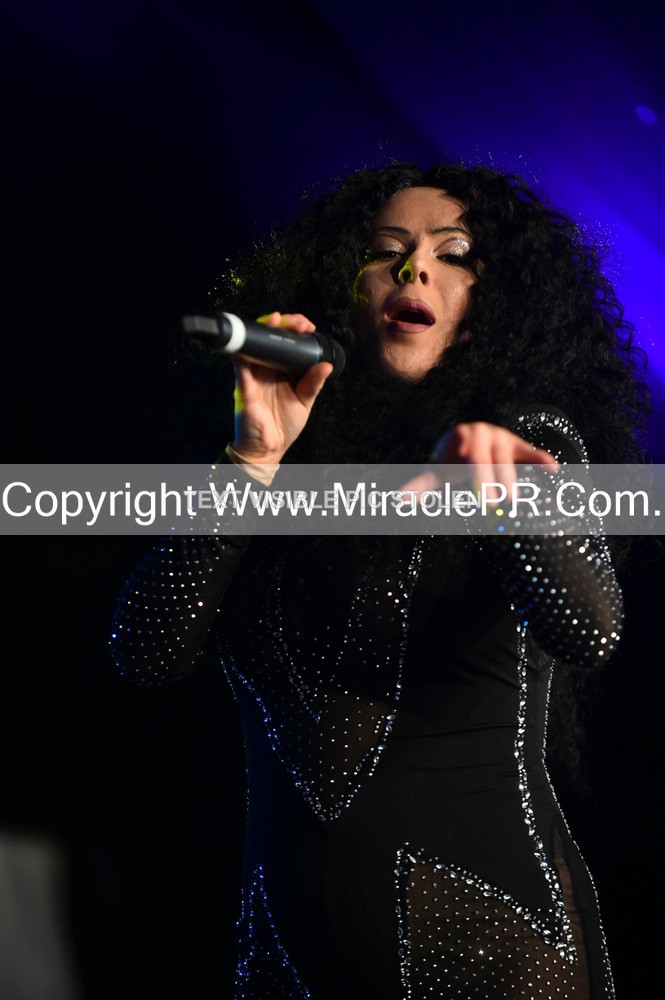 SH4_6031 - The Cher Experience