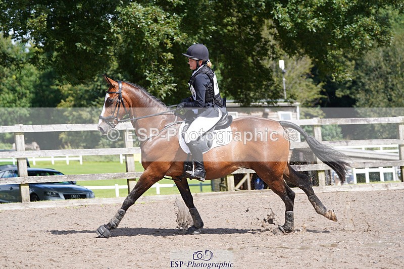 240824X-130108-27438 - 80cm Round 1 13.00 to 14.00