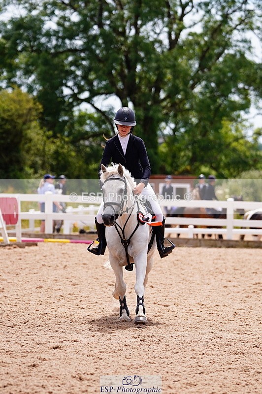 240629A-131718-05630 - Cls 18 Newcomers and 1m Open