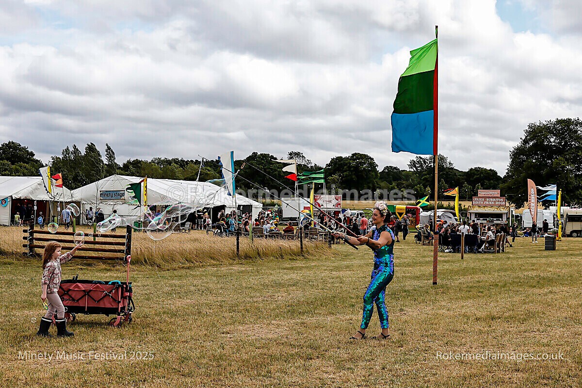 SATURDAY-151 - MINETY 2025