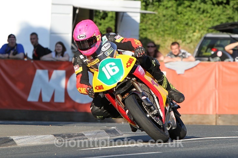  - Saturday Practice Newcomers/Supertwins