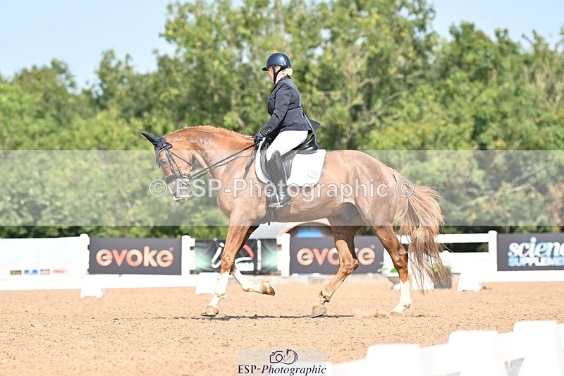 250816-121724-04207 - 119-Amanda.EdmondsNutfields.Don.Care.Paravel