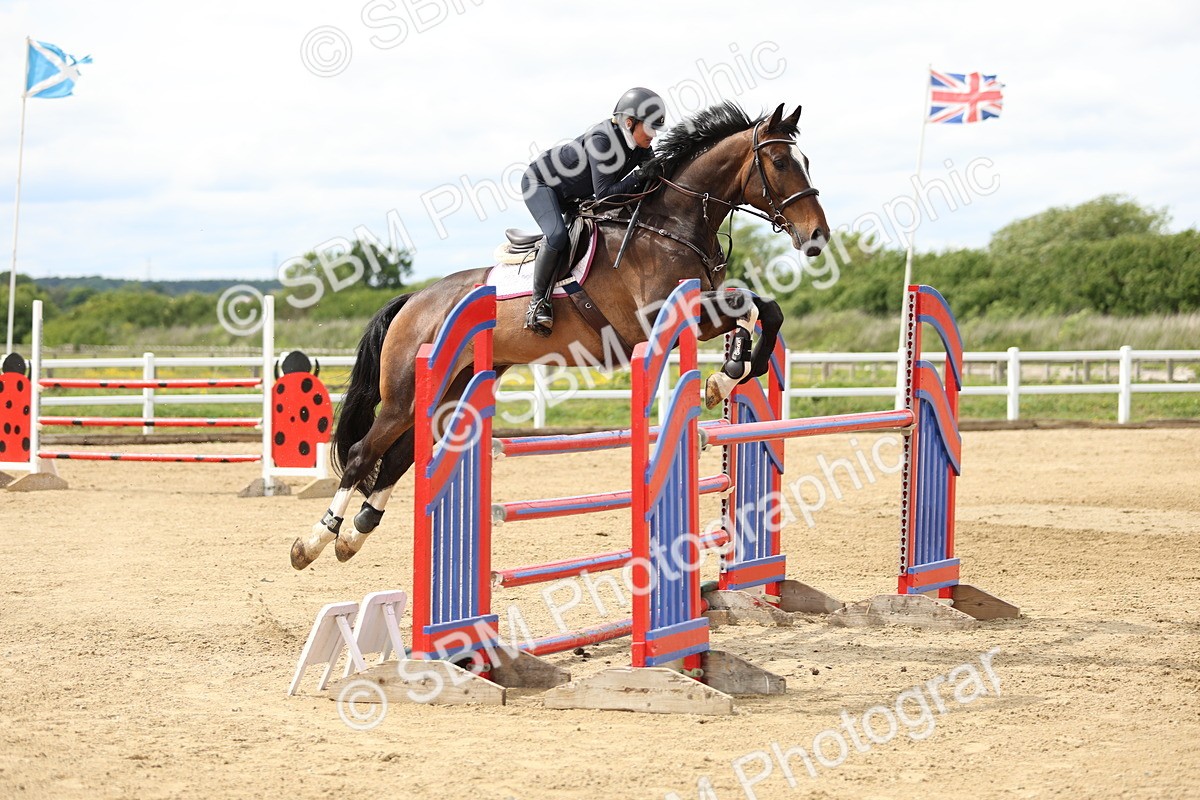 SBM_001305 - Class 5 - Senior Foxhunter - 1.20m