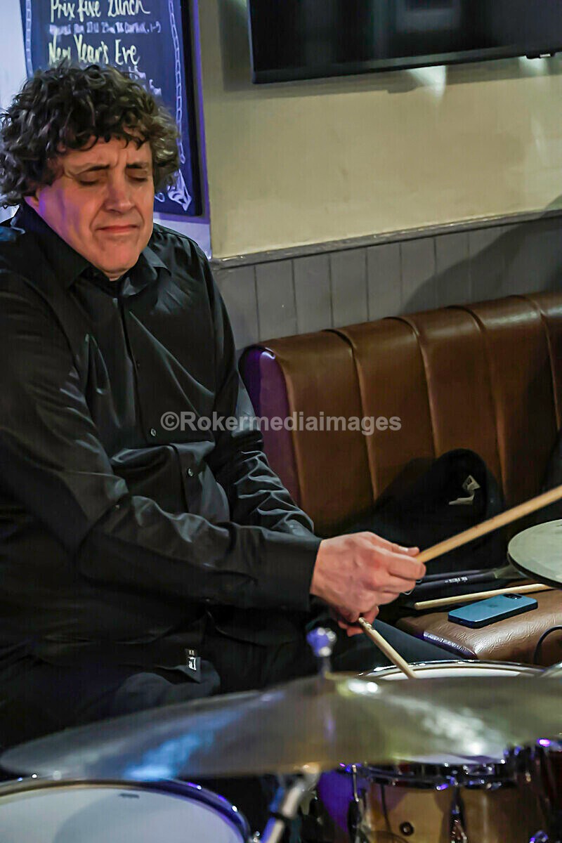 Derek Nash Dec 2025-55 - Derek Nash and Jonny Henderson Trio