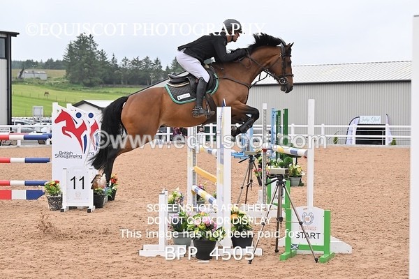 BPP_4505 - CLASS 5 WED Redpost Equestrian Senior Foxhunter/1.20m Open