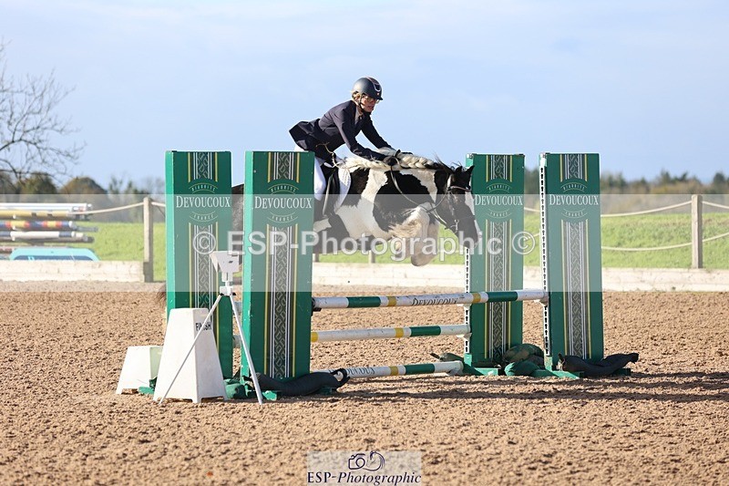 251025-110611-01028 - Cls 23+24 Club and Schools 70cm