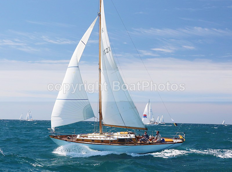 150627 GBR 1121 WT7A6952_N - ROUND THE ISLAND RACE - SATURDAY 27th JUNE 2015