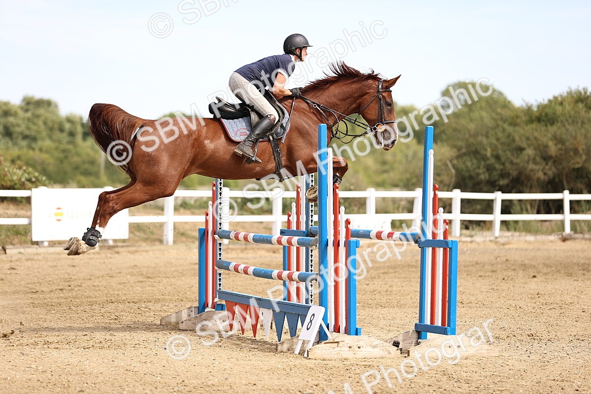 SBM_001068 - Class 4 - Senior Discovery - 1.00m Open
