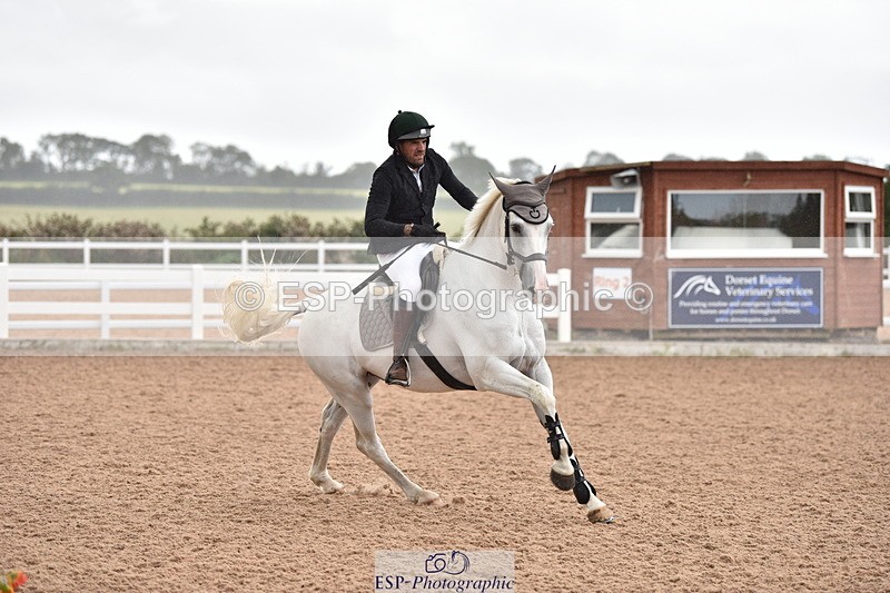 230812A-124054-09287 - Cls 27 85cm Amateur Qualifier