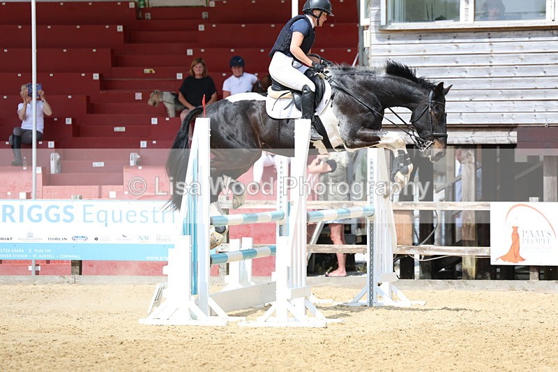 3E7A0815 - Class 11: Senior Discovery/1m open