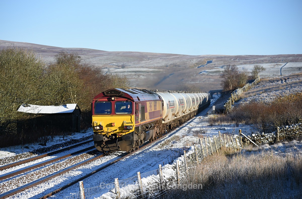 JL - 24.11.17 66050 4M00 Mossend - Clitheroe, Garsdale Troughs 1 - Garsdale Troughs