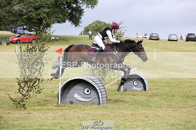 240825X-145214-35130 - 80cm XC 14.30 to 15.30