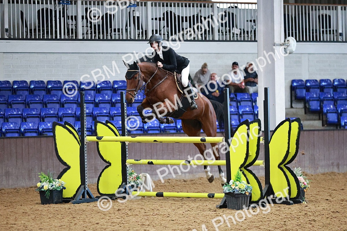 SBM_001724 - Class 5 - Senior Foxhunter 1.20m