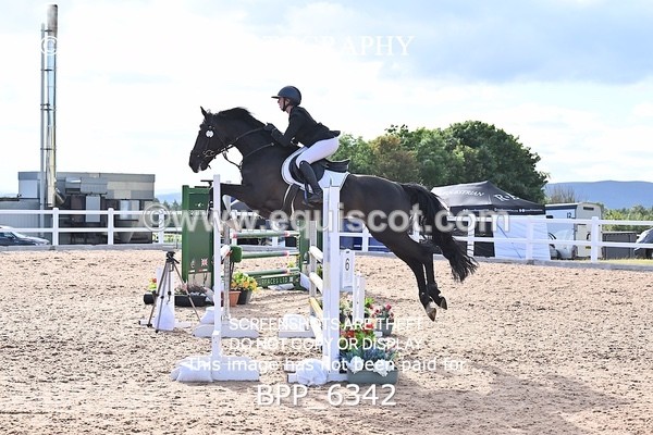 BPP_6342 - CLASS 11 THURS GFS Saddles Senior Newcomers/1.10m Open