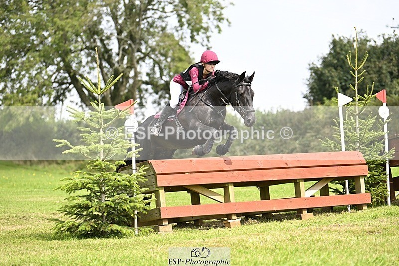 240831A-132254-02585 - 068-Izzy.Faithfull-SALLY.DOONAVEERAGH