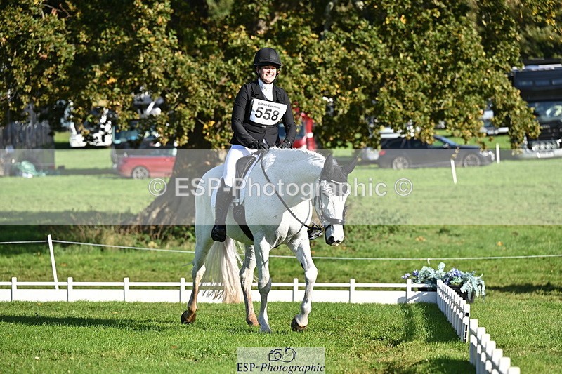 251024A-104127-08422 - G-558-Chloe.Chamulewicz
