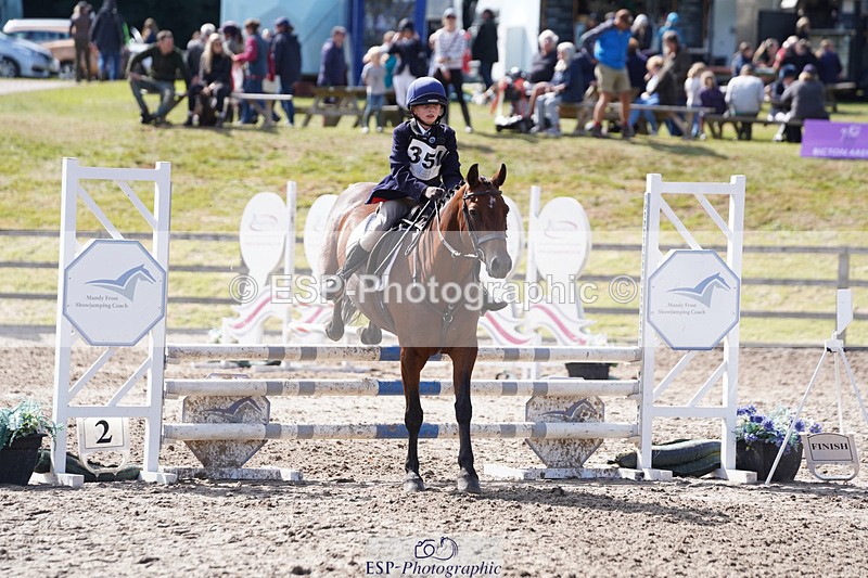 240824X-145614-28581 - 80cm Round 1 14.00 to 15.30