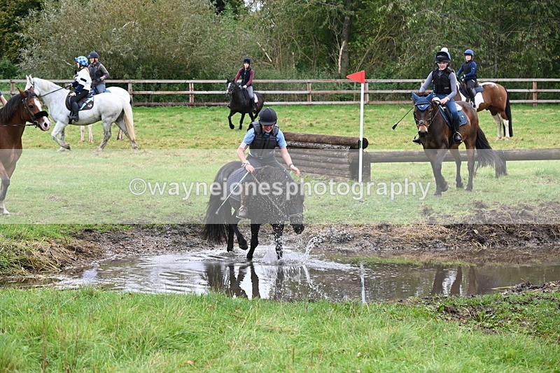 WJ6_7116 - Time at Photographer 13:06 to 13:23
