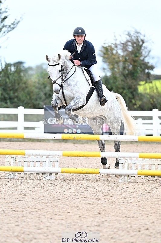 251015-105523-00128 - Cls 1 British Novice and 90cm Open