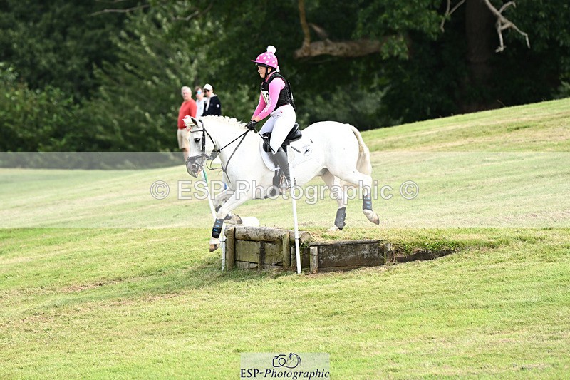 240825X-140200-34893 - 80cm XC 14.30 to 15.30