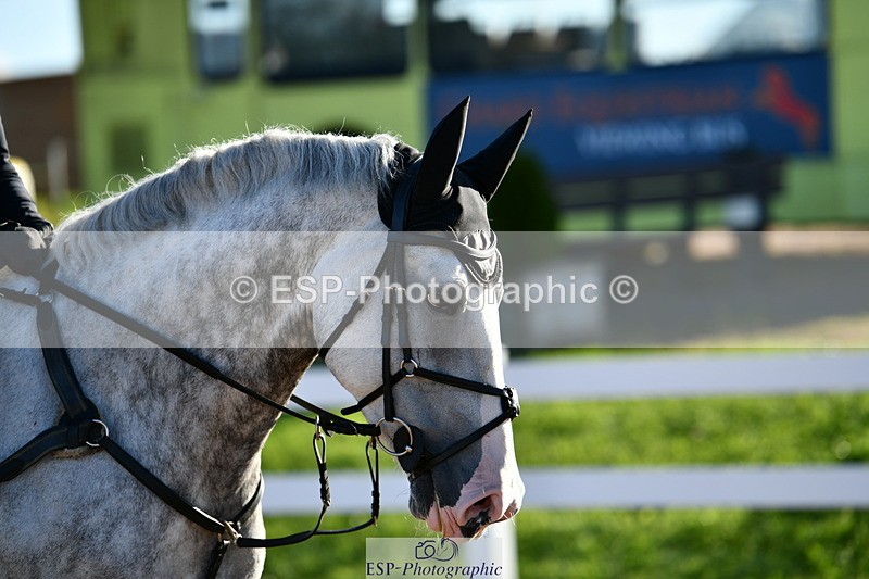 240913A-085513-02807 - Cls 20 Snr British Novice and 90cm Open