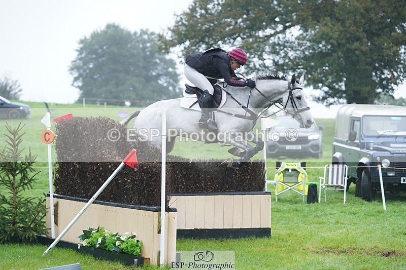 231021-102840-13797 - 630-ST.TROPEZ-Lizzie.Luxton-SC+XC