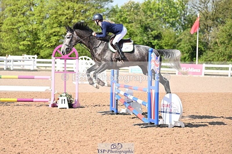 240509A-093758-00190 - Cls 1 British Novice and 90cm Open