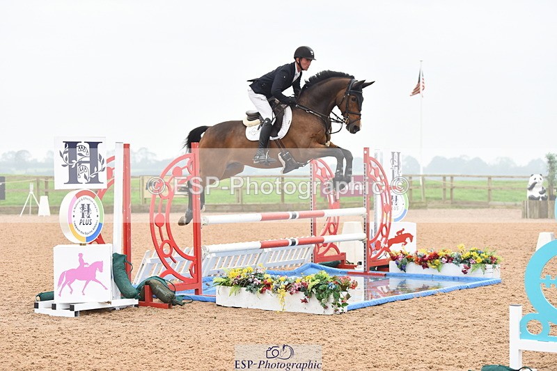 230916A-135836-05142 - Cls 17 National 1.40m