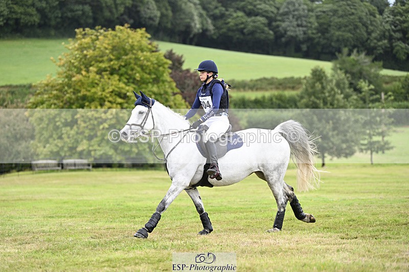 240825X-120144-32698 - 70cm XC 11.00 to 12.00