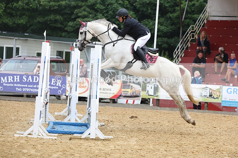 3E7A5541 - Class 4: Senior British Novice/90cm open