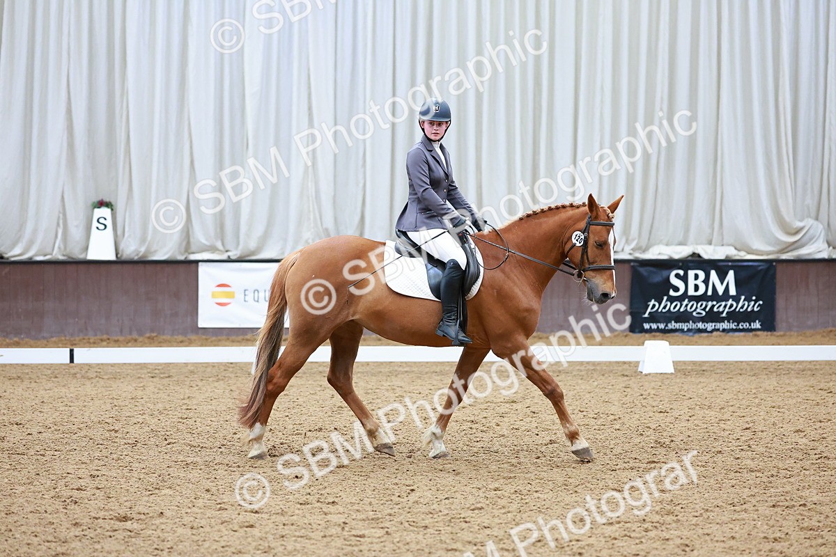 SBM_000957 - Class 12 - Novice 2